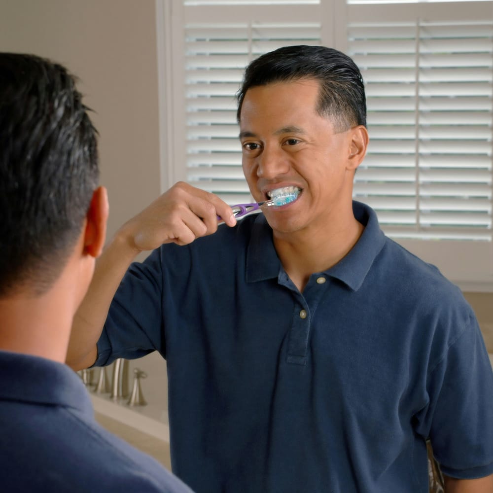 how-to-prevent-teeth-from-yellowing
