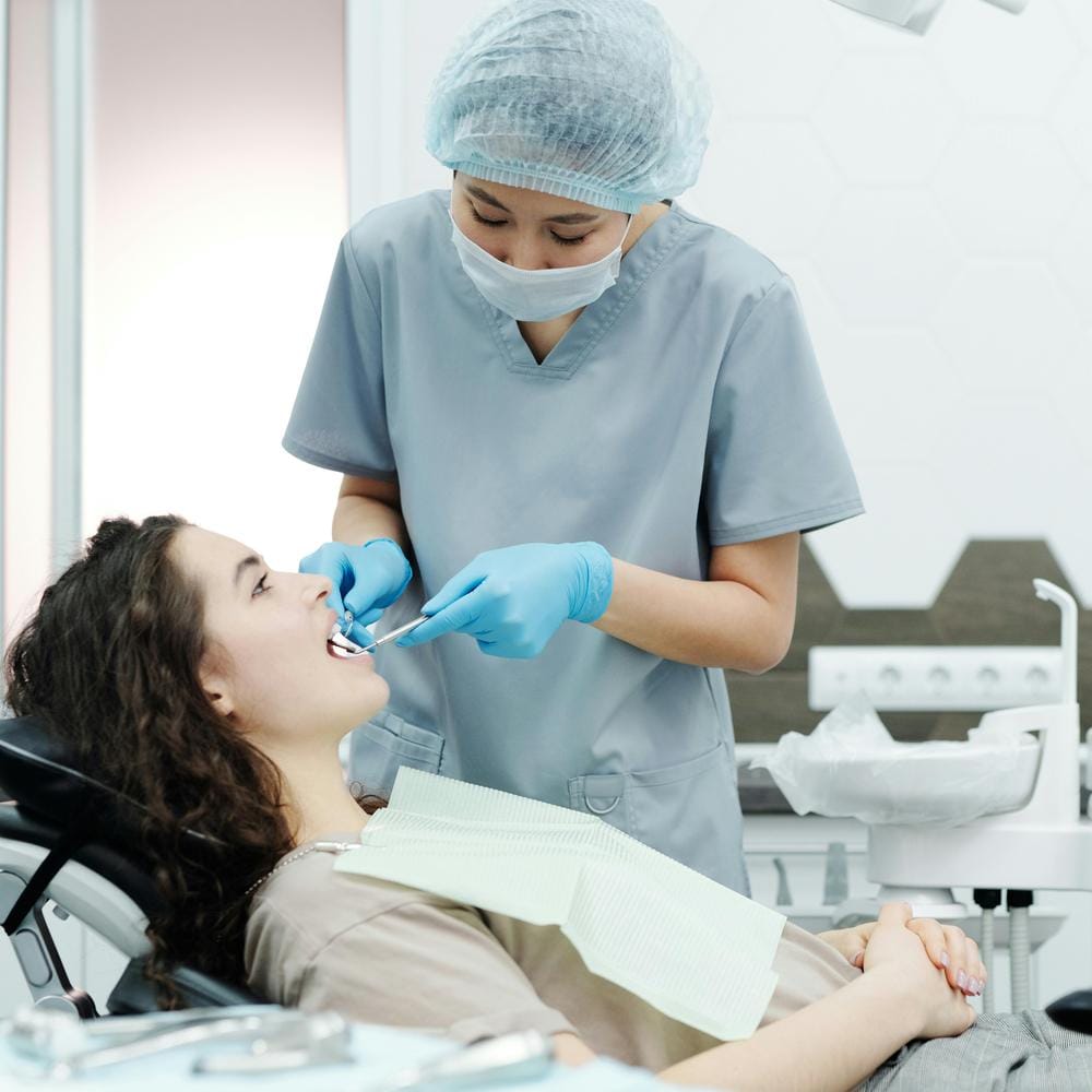 yellow-spots-on-teeth-causes