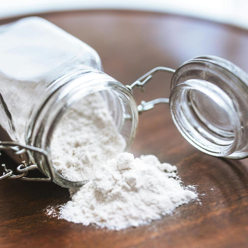 IU does bicarbonate of soda whiten teeth naturally