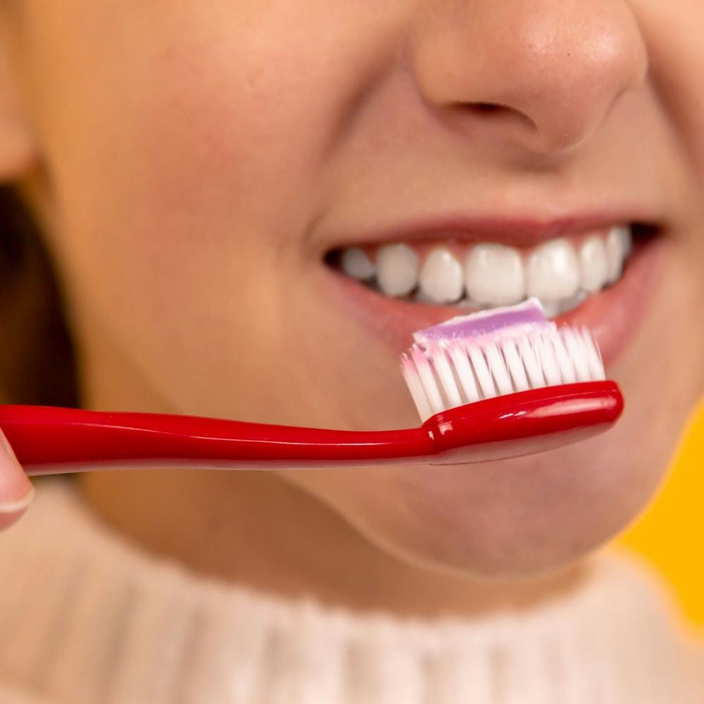 how-to-get-rid-of-yellow-stains-on-teeth