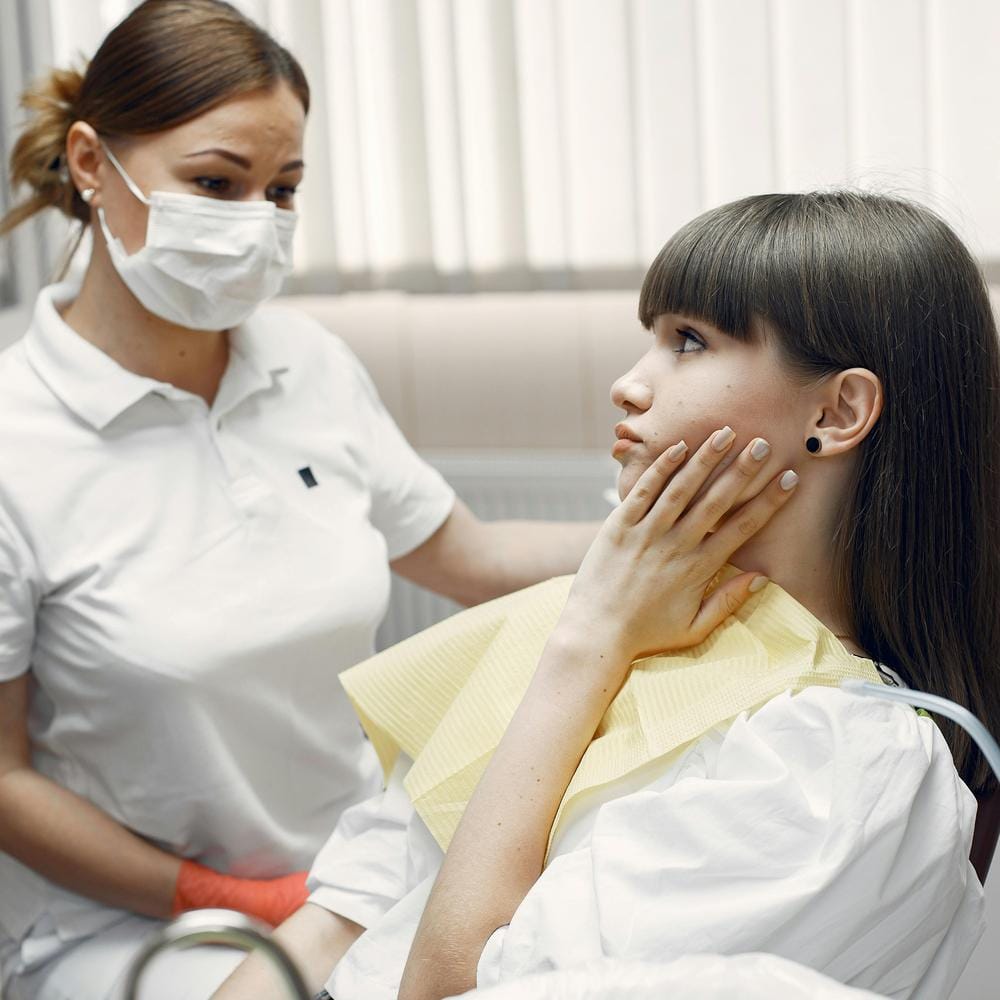 why-are-my-teeth-sensitive-after-whitening